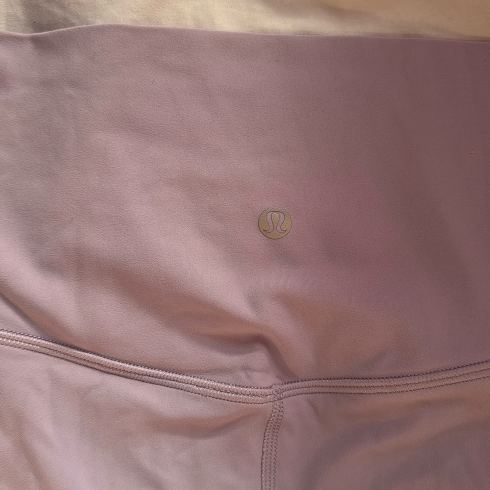 Lululemon leggings size 6